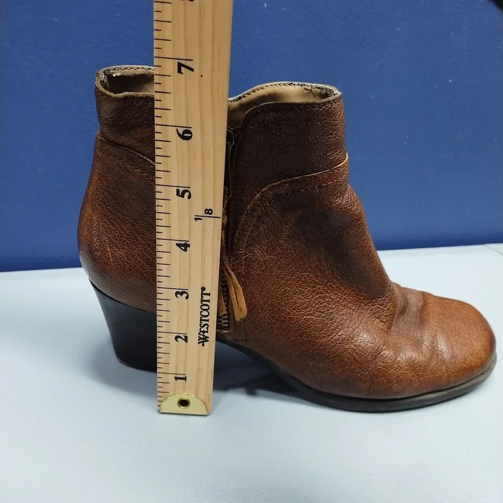 Acrobatic Ankle Boots Womens Sz‎ 7M Brown Leather Round Toe Block Heels Side Zip